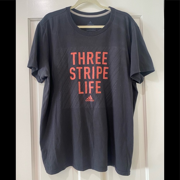 Adidas Three Stripe life Mens graphic tee shirt workout top performance - Picture 3 of 9